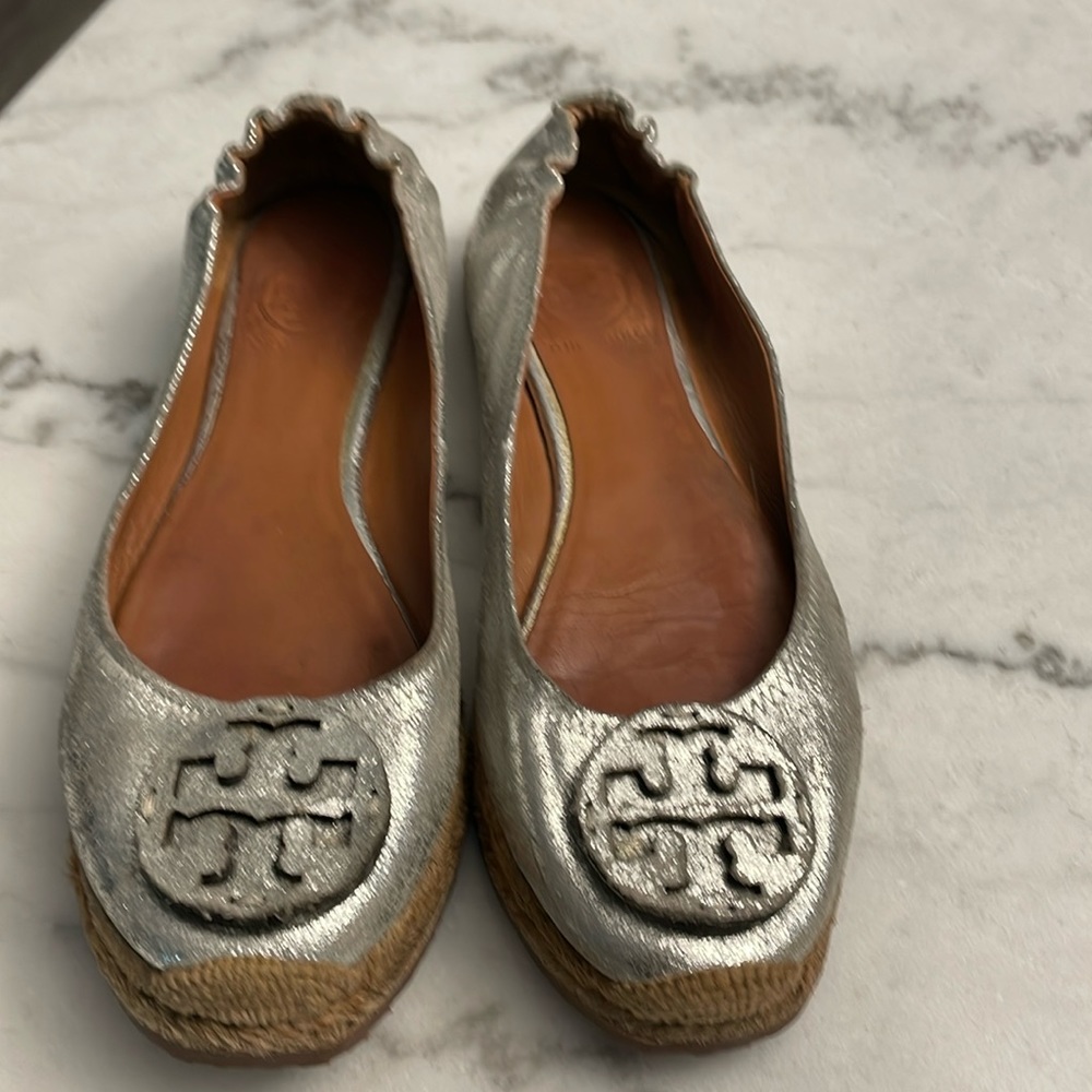 Tory Burch Reva Espadrilles Silver size 8